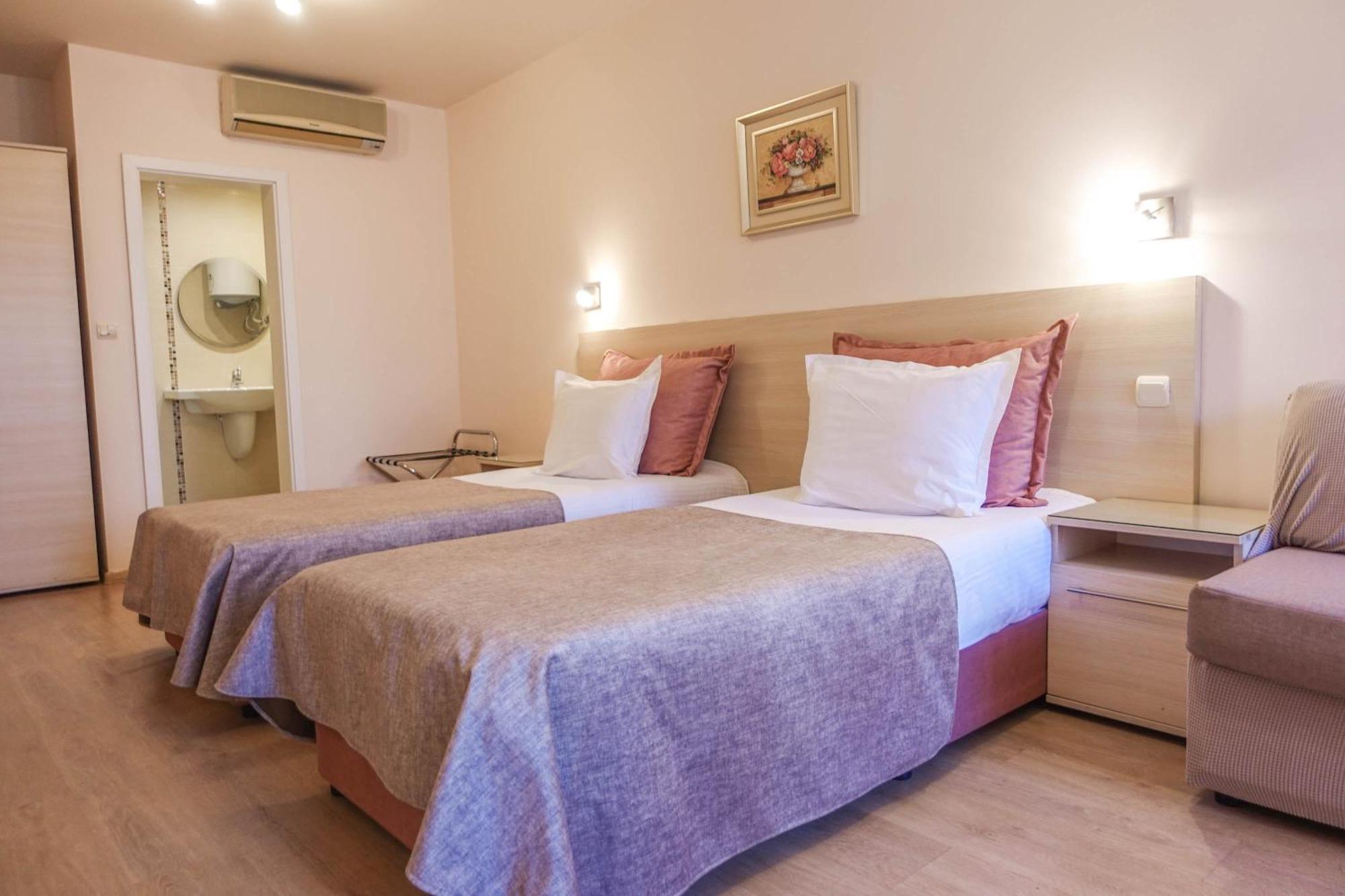 Hotel Acropolis Варна Екстер'єр фото